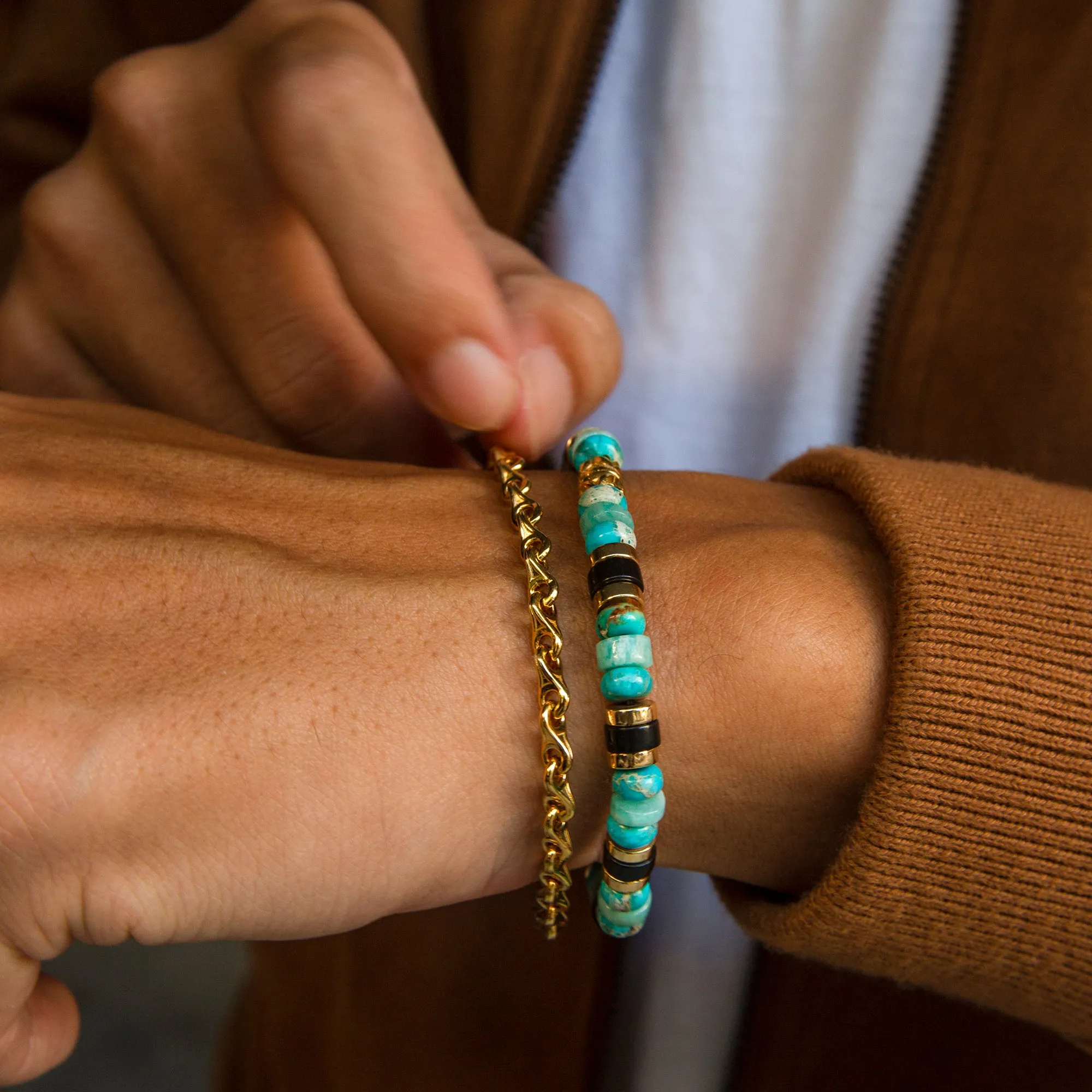 18k Gold Teardrop Chain Bracelet