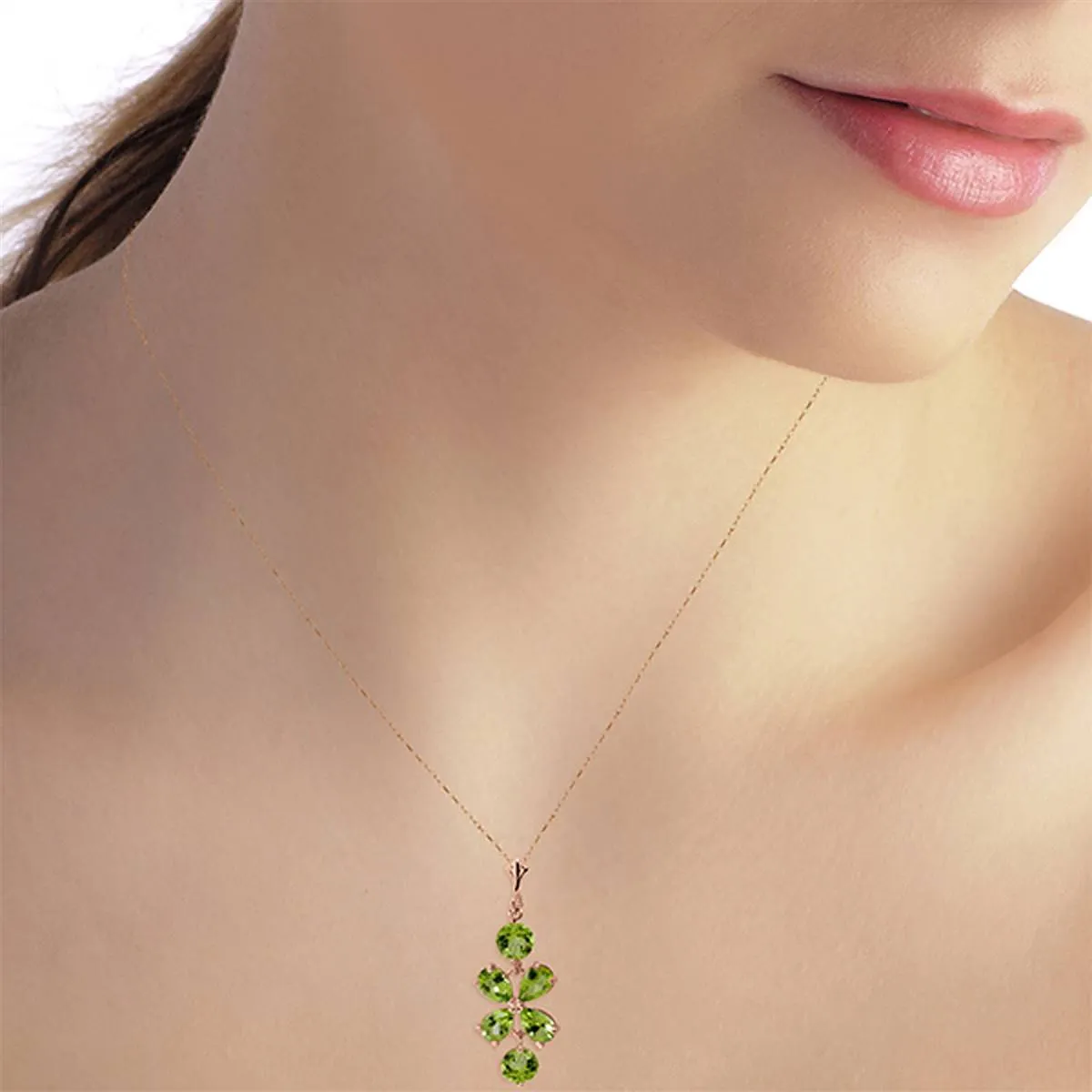 3.15 Carat 14K Solid Rose Gold Petals Peridot Necklace