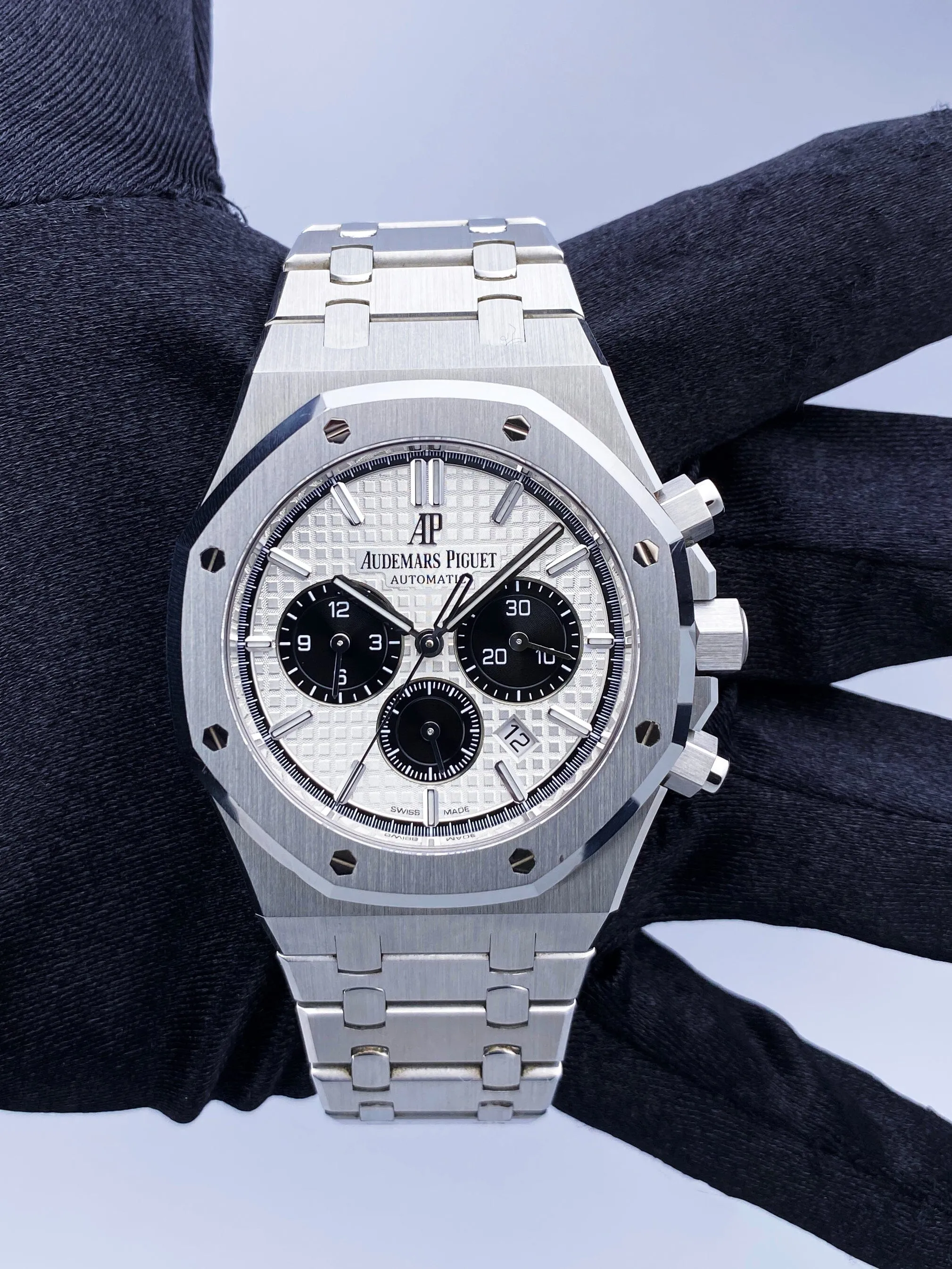 Audemars Piguet Royal Oak 26331ST.OO.1220ST.03 Box Papers