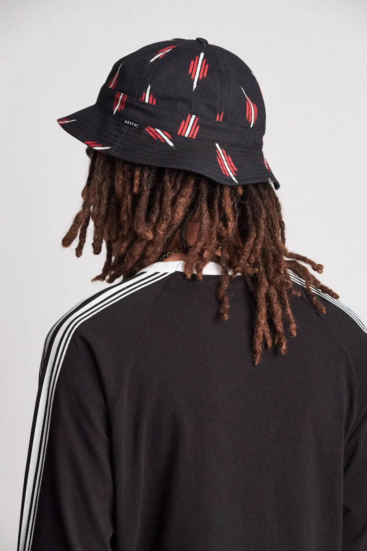 Banks II Bucket Hat - Black/Red