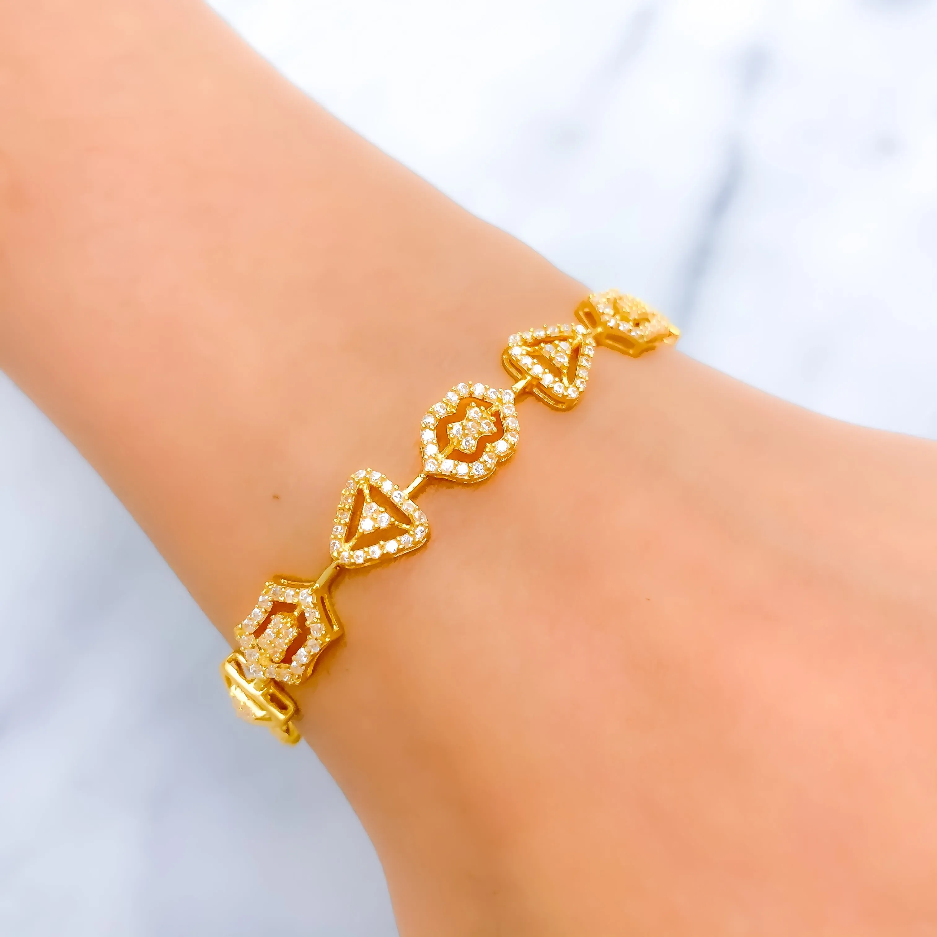 Beautiful Geometric 22k Gold Bracelet