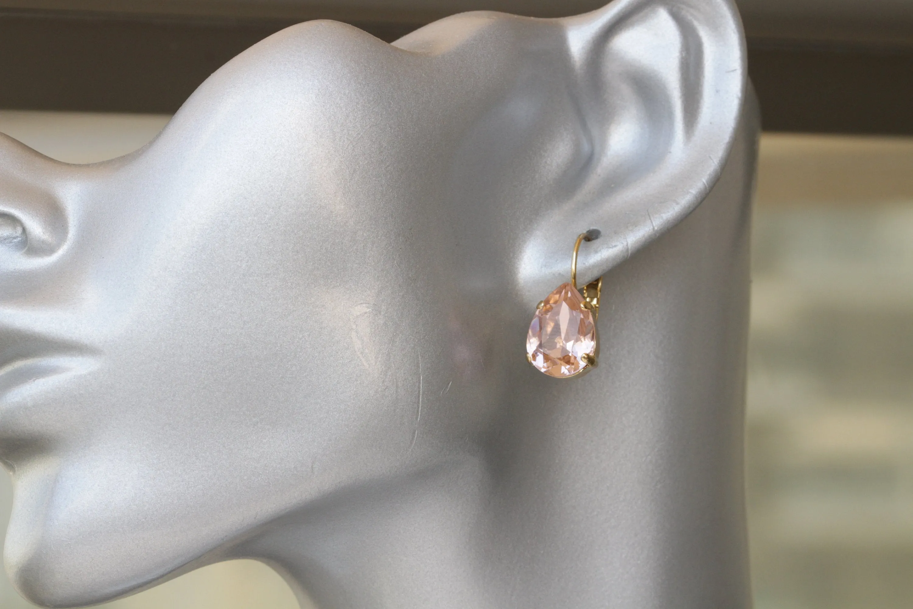 BLUSH MORGANITE EARRINGS