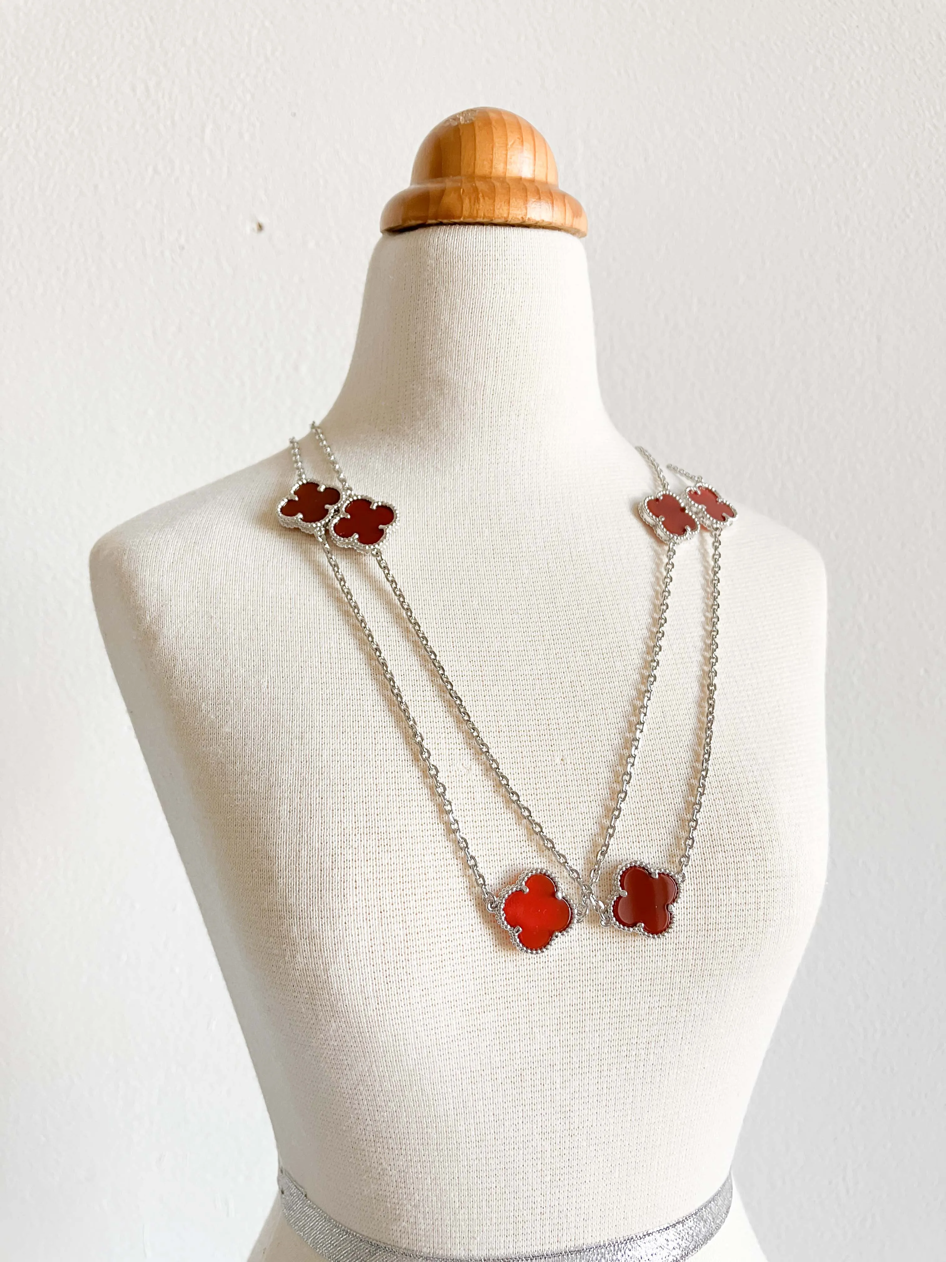 Carnelian Quatrefoil Rope Necklace in Silver