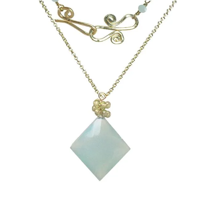 Chalcedony and Peridot Necklace NK304 by Calico Juno Designs, Bonnie Riconda