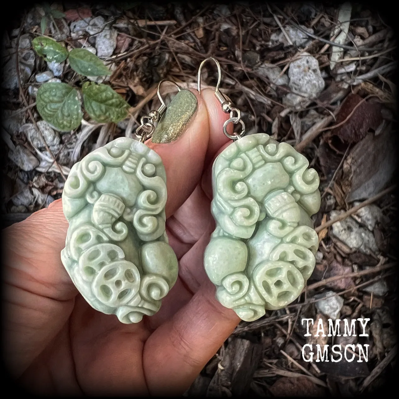 Chinese foo dog earrings-Lantian jade Pi Xiu earrings