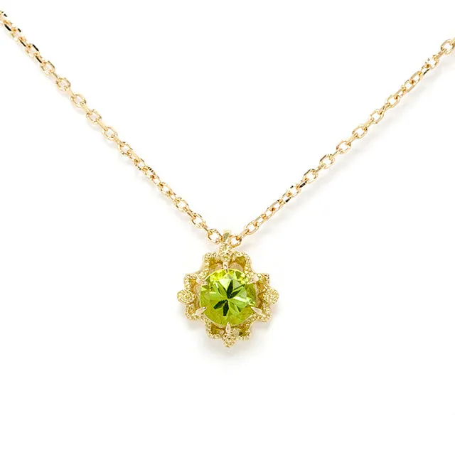 “Clara”<br>Peridot Necklace<br> ペリドットネックレス<br>（1054B）