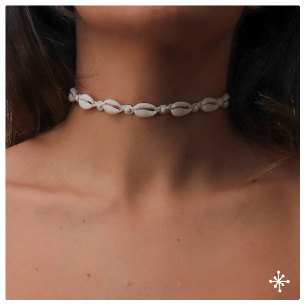 Cowrie Shell Choker 2 / Cream Cord / Cream Beads