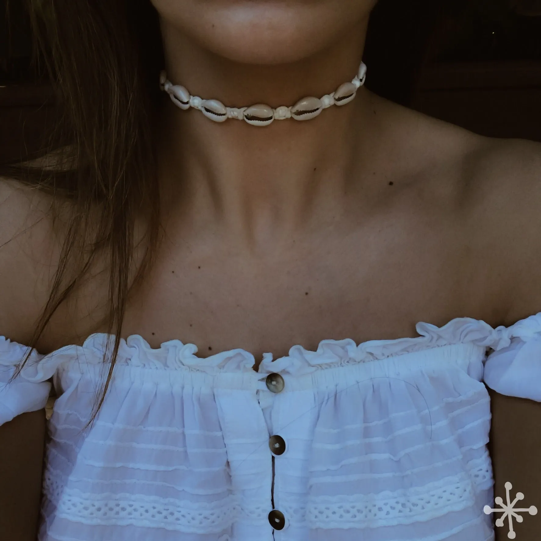 Cowrie Shell Choker 2 / Cream Cord / Cream Beads