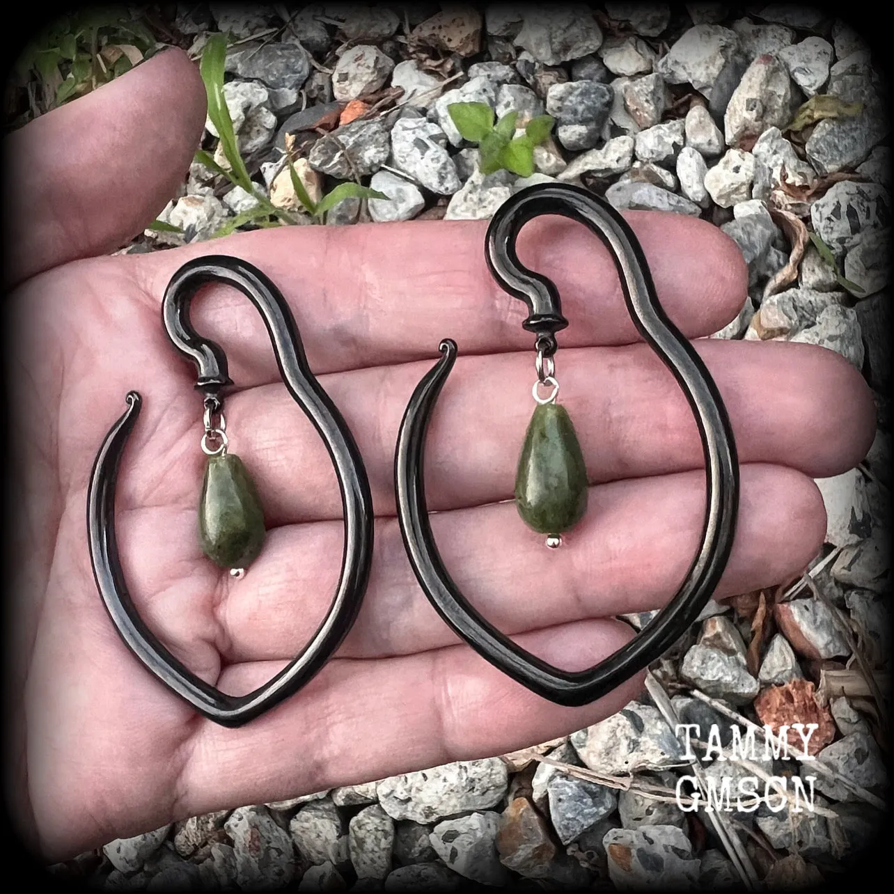 Green jade tear drop ear hangers-Hanging gauges