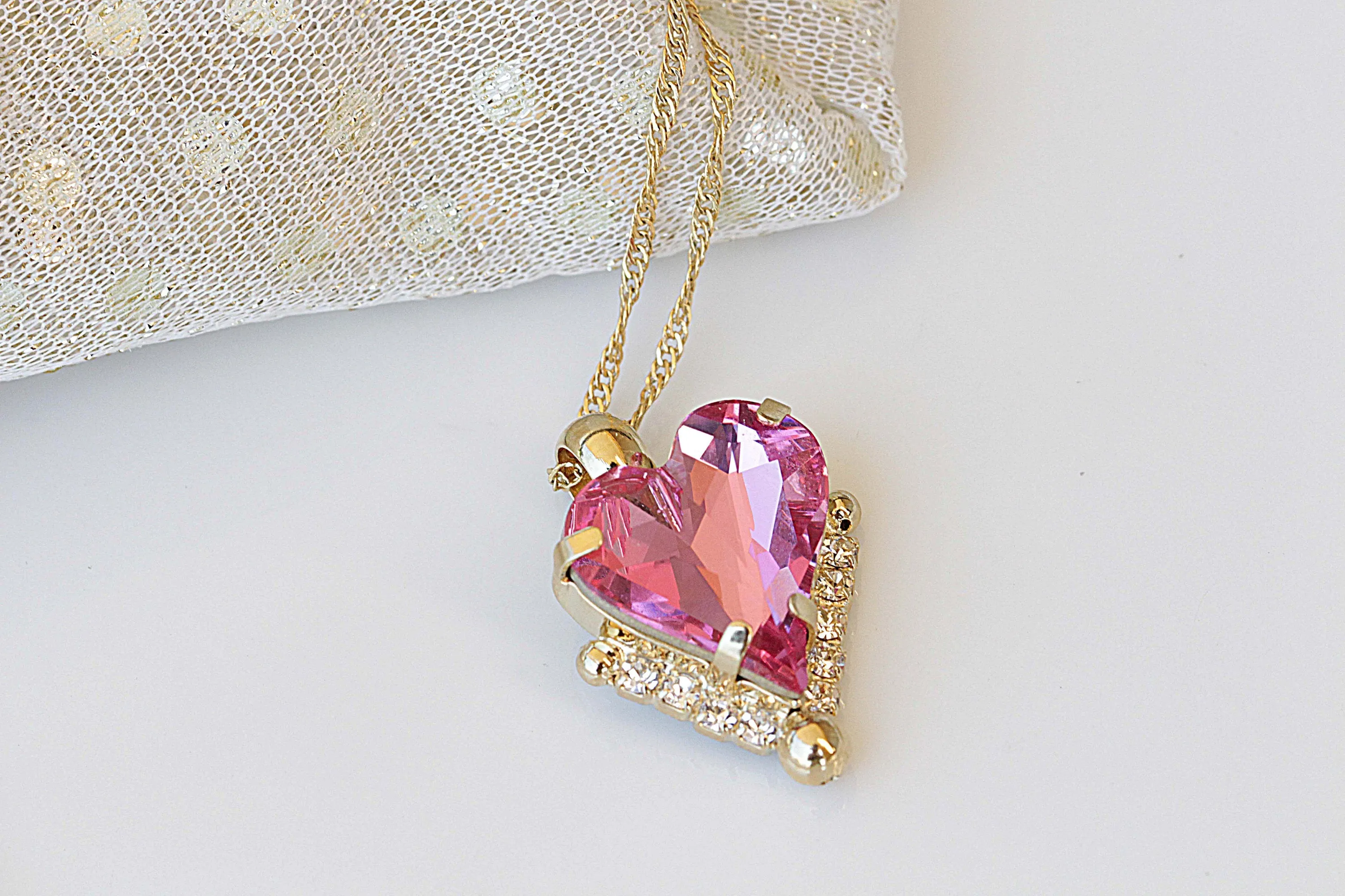 HEART MOM NECKLACE