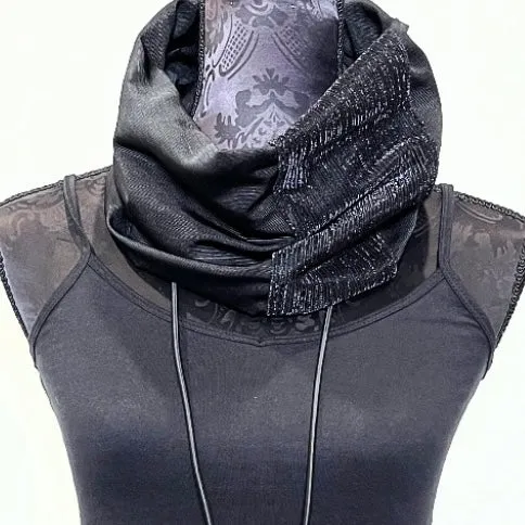 Luxe Collar - Loop Scarf - Black With Black Sparkle Trim