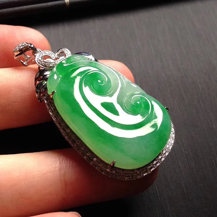 Natural Jade Pendant Jadeite Gold Ruyi Pendant PT330