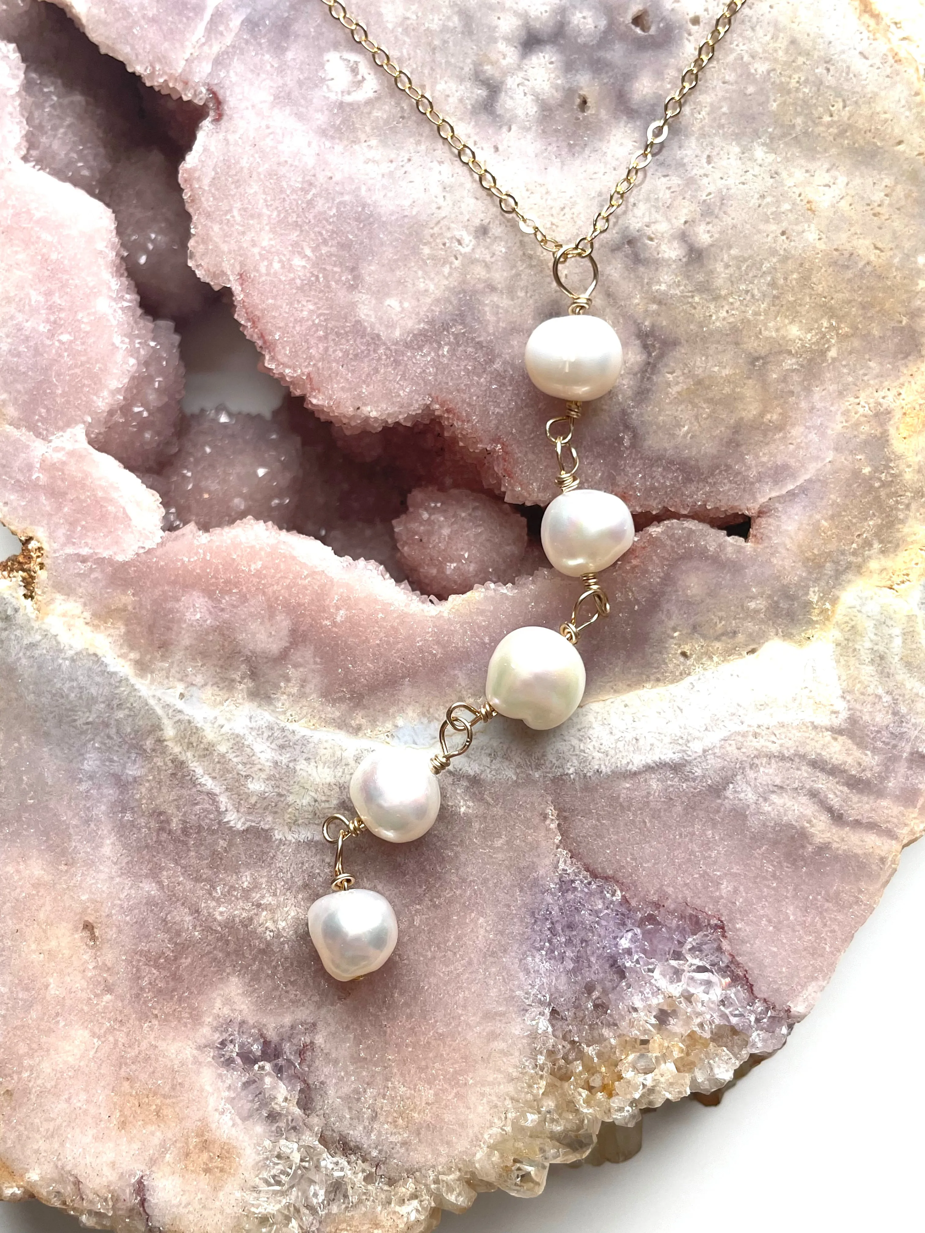 Pearl Lariat Necklace, Chunky Long Layering Pearl Necklace