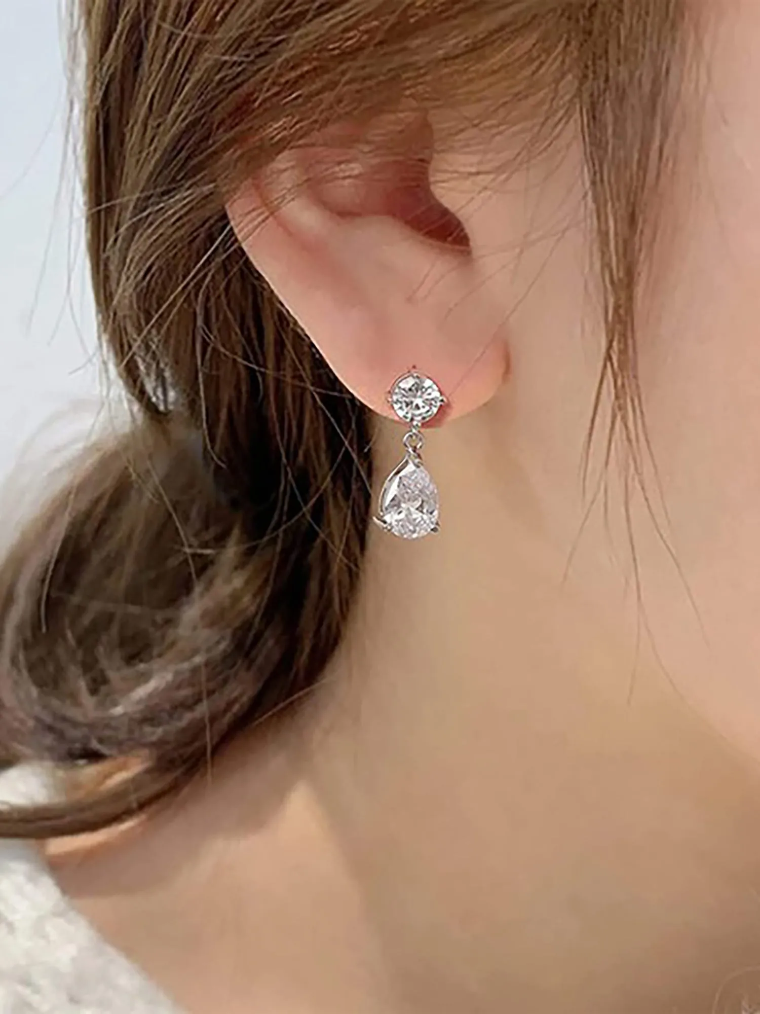 Spectacular Teardrop Earrings